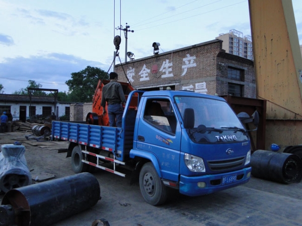 2014年6月10日，太原市北方機(jī)械廠往同煤集團(tuán)發(fā)貨現(xiàn)場(chǎng) - 發(fā)貨現(xiàn)場(chǎng)